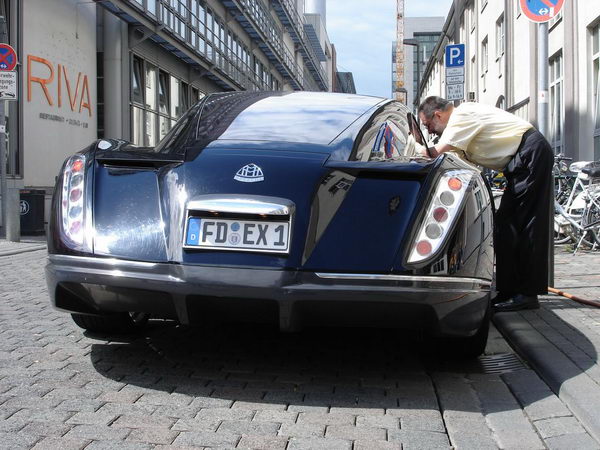 Maybach Exelero