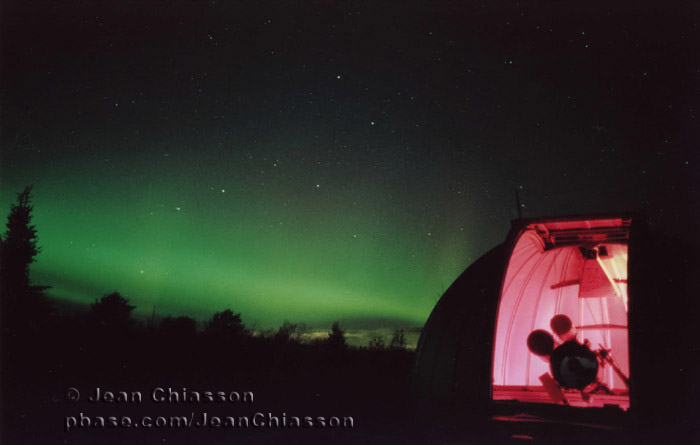  . (Aurora Borealis)
