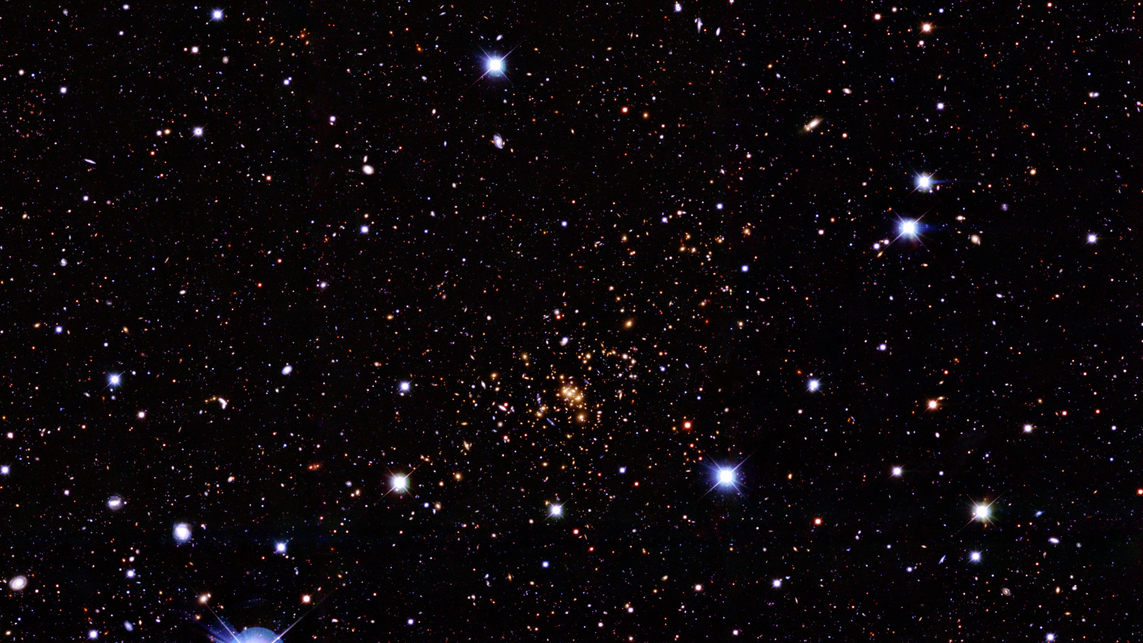 История звездного неба. Скопление галактик cl0024+1654. Космос звезды. Звездное небо космос. Обои на рабочий стол звезды.