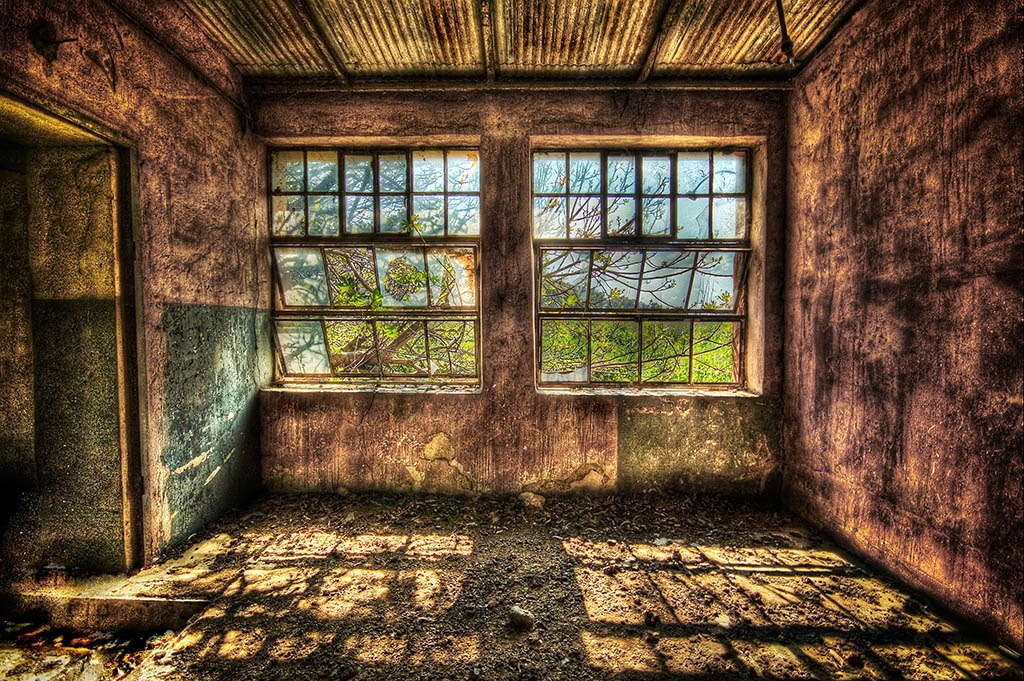   HDR